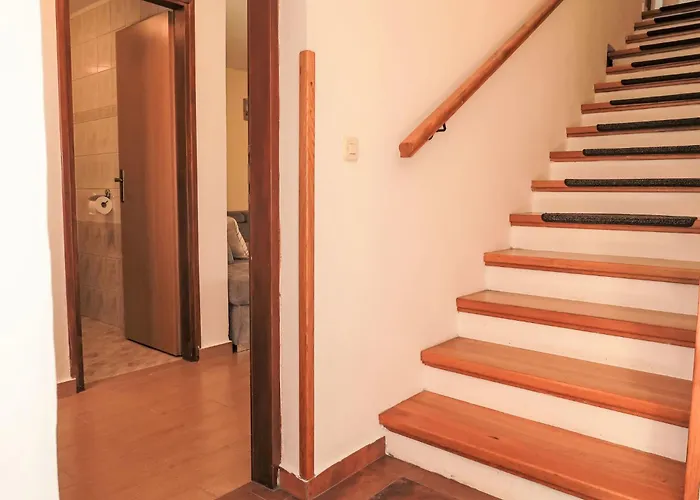 Semesterbostad Nika By Interhome *