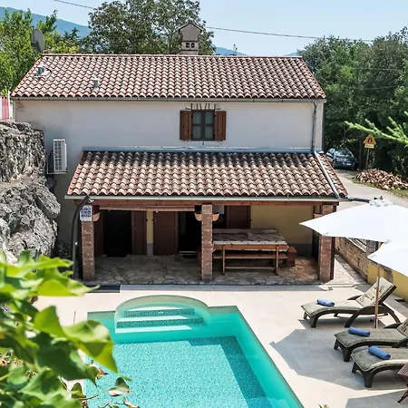 Nika By Interhome Vakantiehuis Kršan