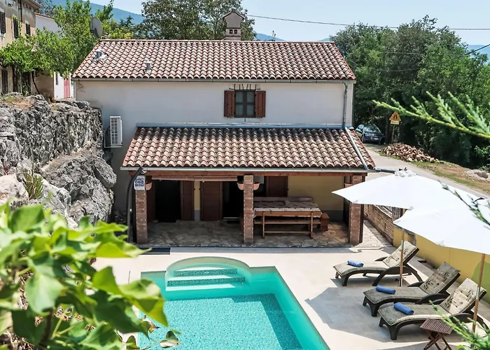 Nika By Interhome Vakantiehuis Kršan