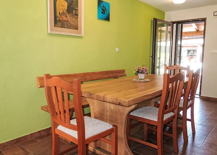 Vakantiehuis Nika By Interhome