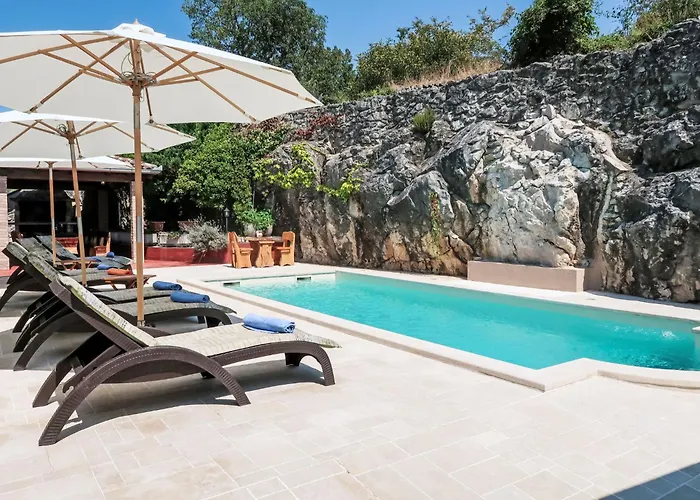 Vakantiehuis Nika By Interhome