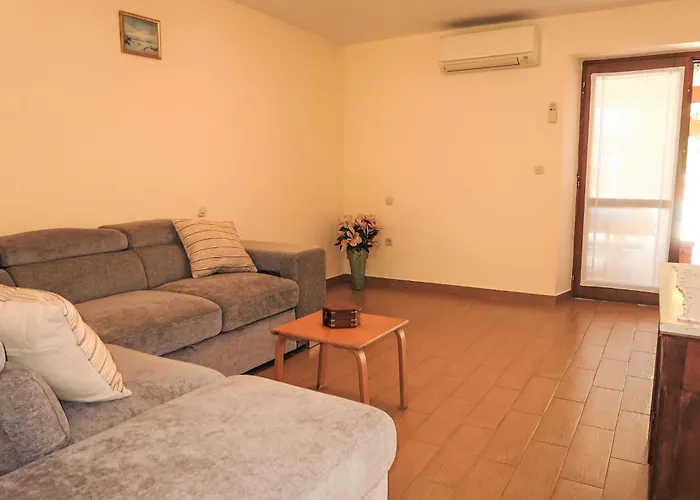 Vakantiehuis Nika By Interhome Kršan