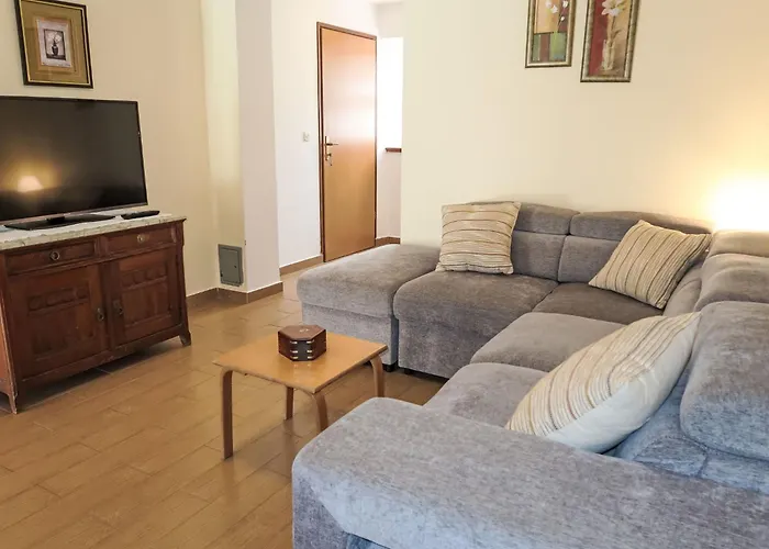 Vakantiehuis Nika By Interhome